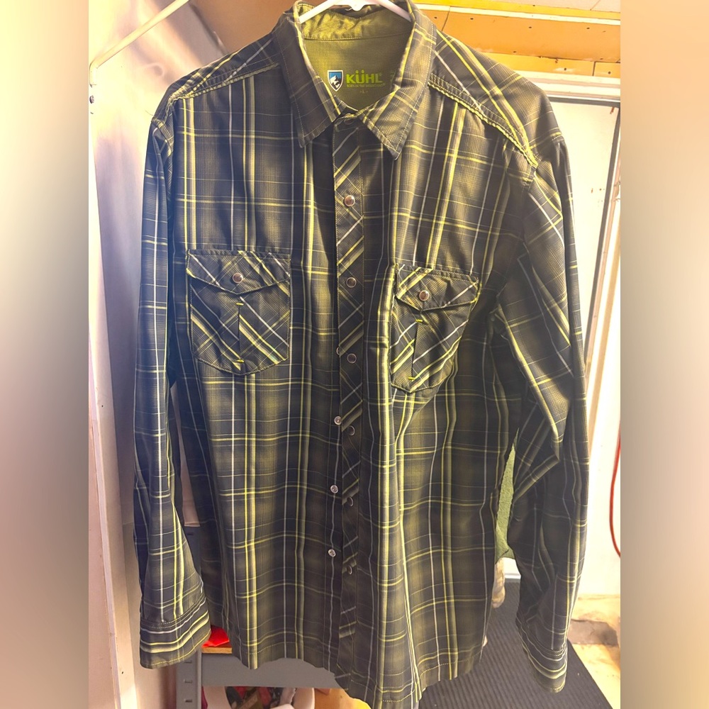Kuhl snap button up size L